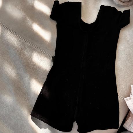 Aliera gymnastický tréningový dres vel.7, 122