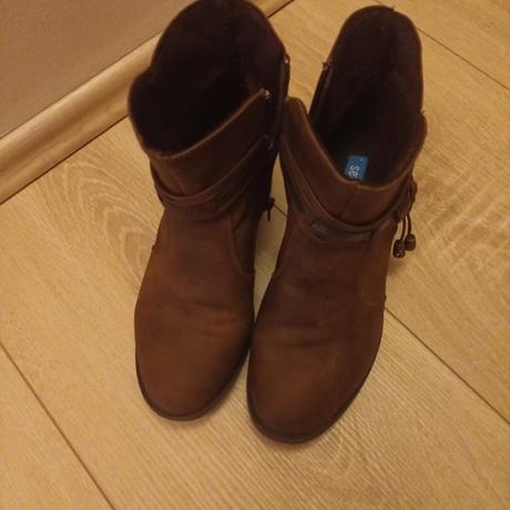 Zateplene cizmy, humanic,38