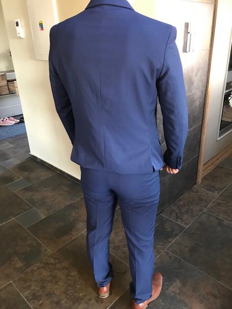 Pánsky tmavomodrý oblek, 50