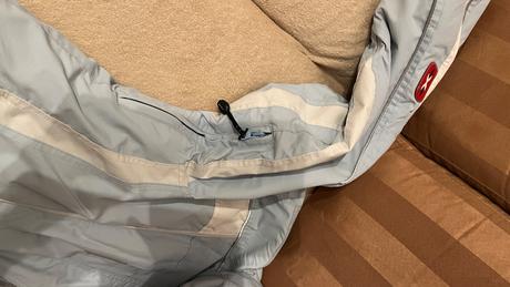 Staršia zajo vetrovka, zajo,m