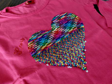 Original tricko s pretacacimi flitrami levis srdce, levis,152