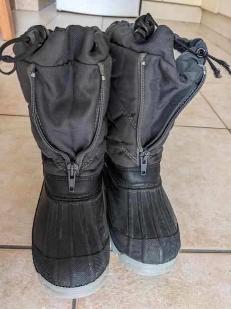 Snehule demar niko 27/28, demar,27