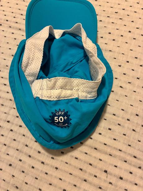 Šiltovka k vode uv 50, nabaiji,86