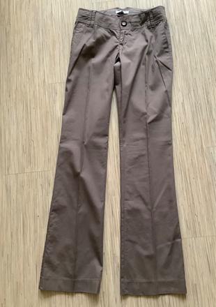 Nohavice s pukmi/123, reserved,s