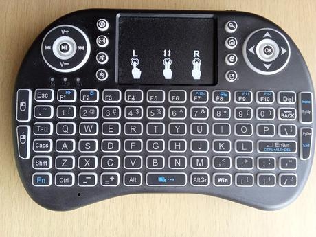 Bezdrôtová mini klávesnica podsvietená,