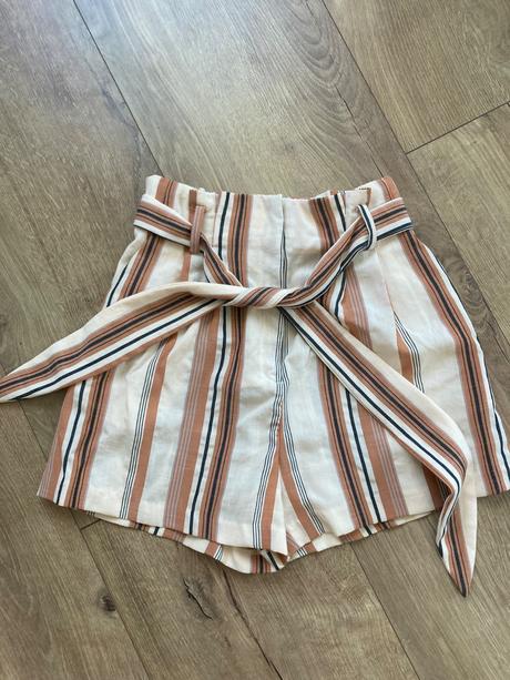 Kraťasy 36, h&m,s