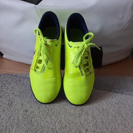 Chlapčenské turfy, nike,35