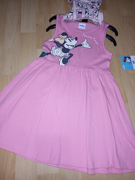 Nové veci pre dievčatko v.110, 104–116