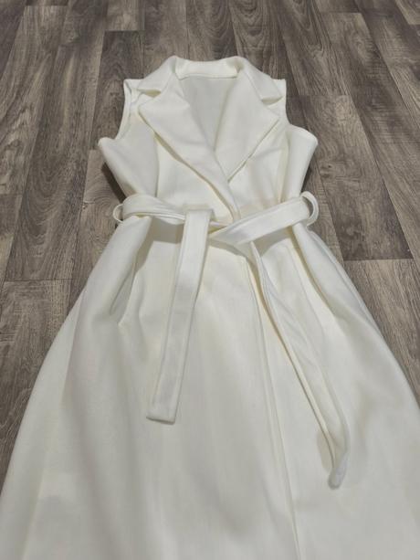 Dámský kabát bez rukávov, m