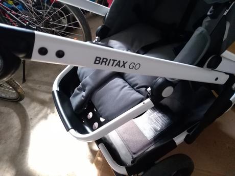 3 kombinacia britáx go, britax,britax go