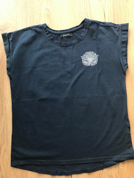 Dámske tričko, reserved,s