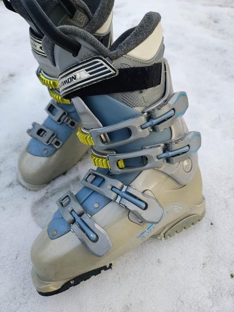 Neutrálne lyžiarky 39, salomon,39