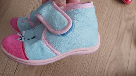 Papucky, deichmann,23