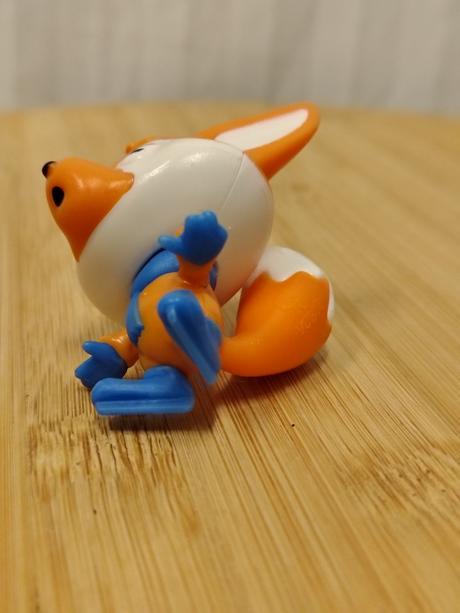 Figúrka líška, kinder maxi, séria iced lake foxes, 