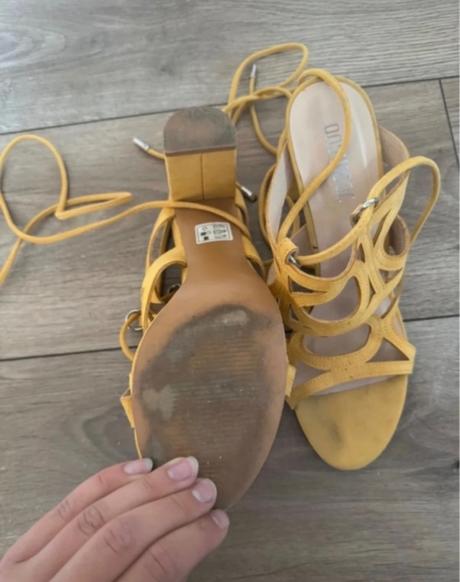Žlte sandalky, 39