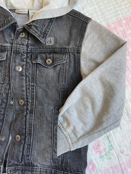 Kombinovaná bundička, calvin klein,116