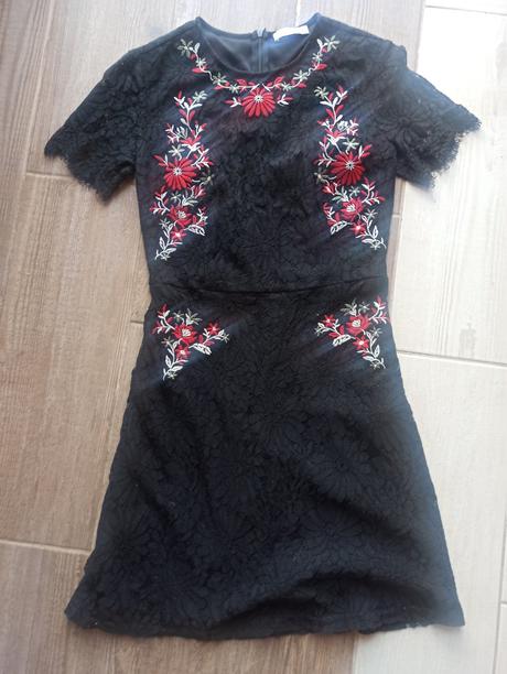 Krajkovane saty, reserved,34