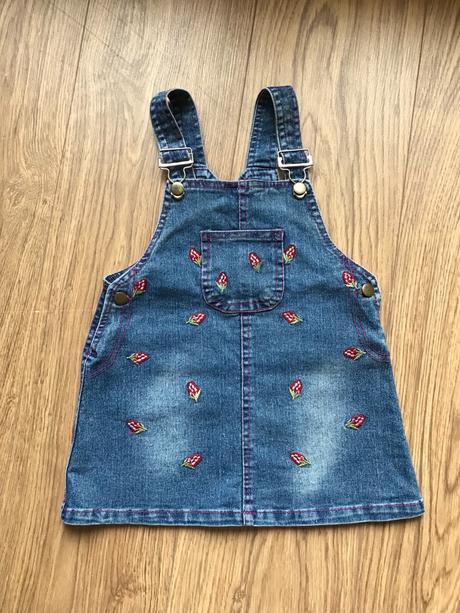 Jahodkova riflova suknicka/saticky, 92