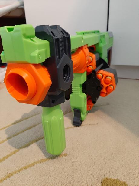 Nerf dominator, 