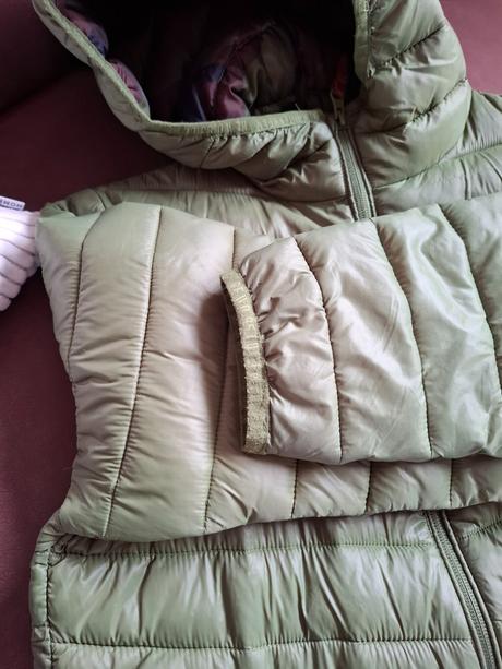 Prechodná vetrovka, reserved,158