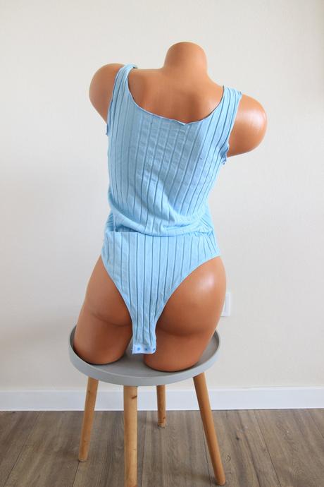 Bledo modrý body top, m/l, m