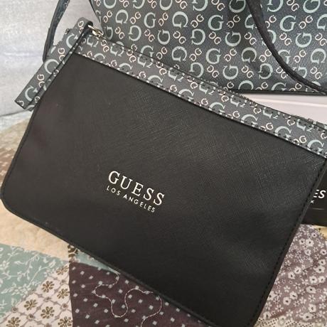 Kabelka guess, guess