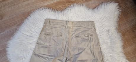 Šortky/kraťasy, s