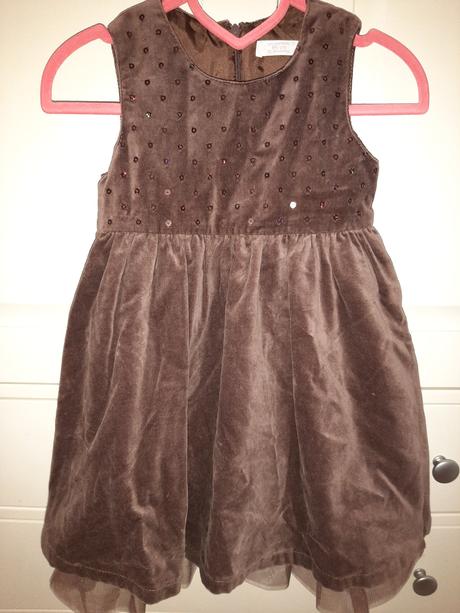 Velurové šatinky reserved, reserved,86