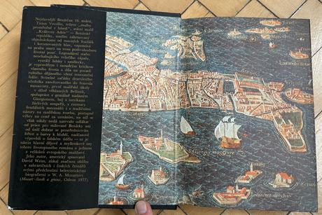 Kniha benátčan david weiss za 4eur,