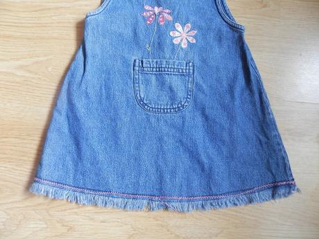 Riflové šatky s vyšívanými kvietkami, c&a,80