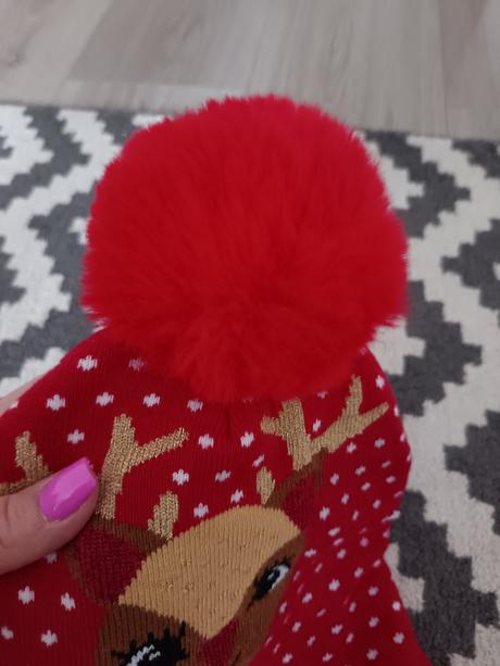 Červená čiapka s brmboľcom, h&m,128