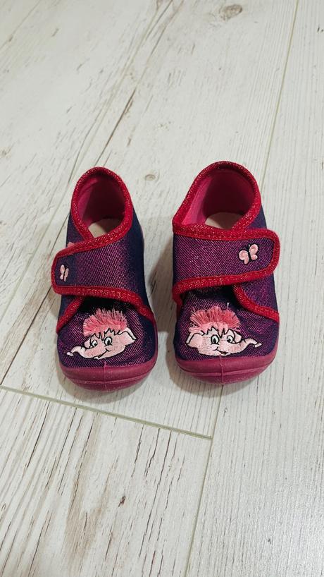 Papučky fialove 22, 22