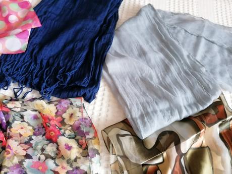 Dámske šatky a šály rozne,