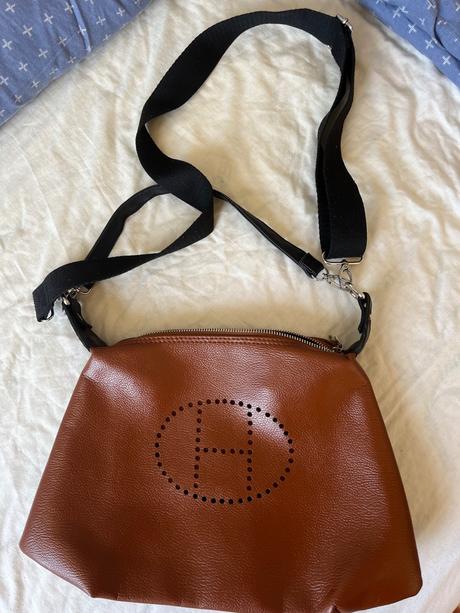 Kožená kabelka, 