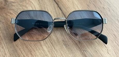 Prada slnečné okuliare, prada