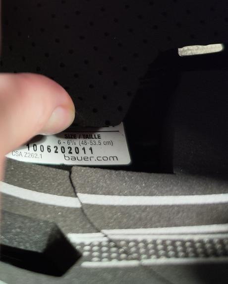 Bauer prilba, veľkosť 6 (48-53,5cm), bauer,s