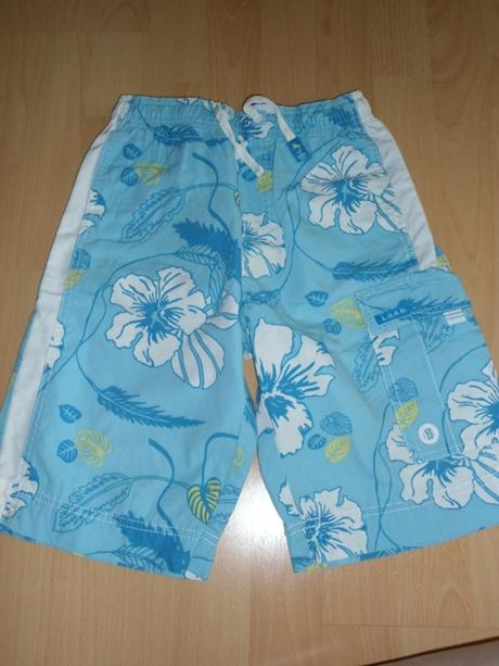 Bledomodre kratasy, h&m,134