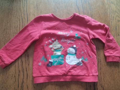 Červená mikina, 92