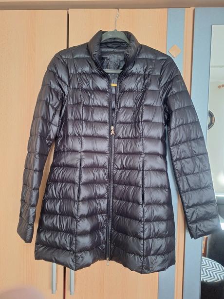 Ultraľahká páperová bunda patrizia pepe, m