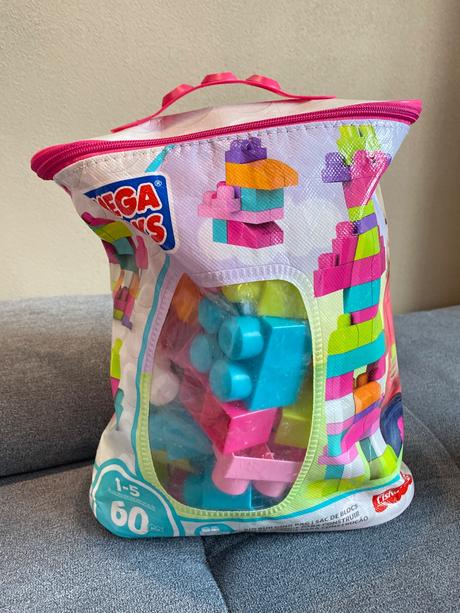 Skladačky megabloks,