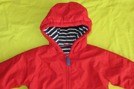 Červená teplá podšitá bunda, 98