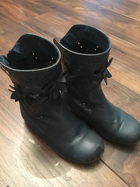 Jesenne cizmicky, ren but,26