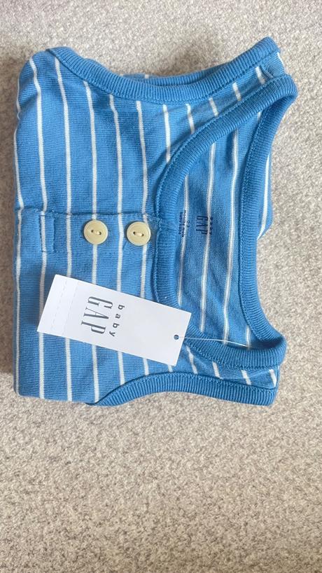 Krátke body opalovačky gap, gap,56