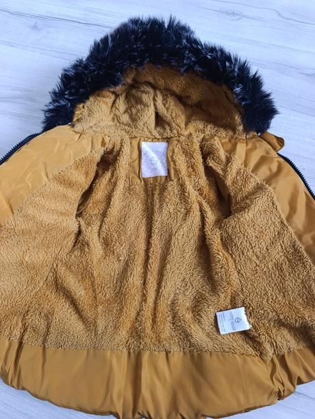 Krásna teplá bundička, 86