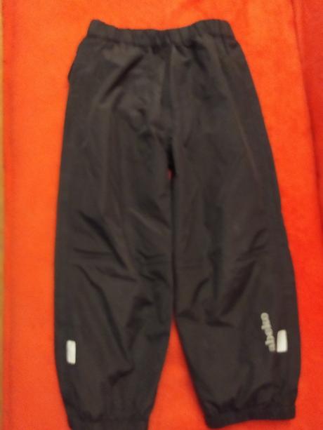 Chlapcenske nohavice, 110