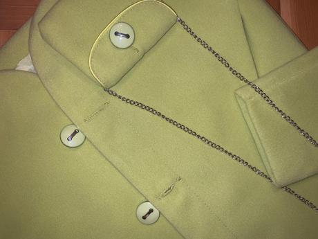 Kabatik s kabelkou, 122