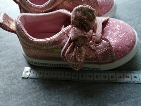 Tenisky s mašličkou, v25, vd 15,5 cm max, 25