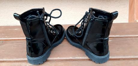 Čižmičky gate, 29