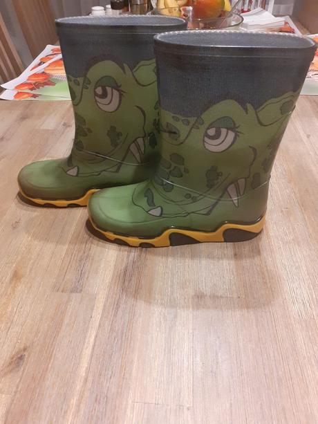 Gumáky demar, demar,32