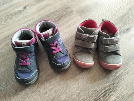 Dva páry topánočiek, protetika,24